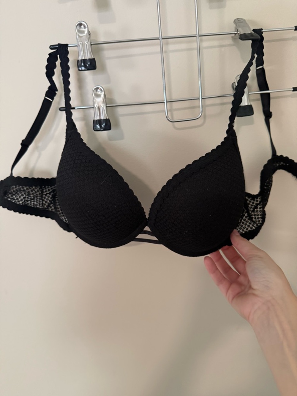 H&M Black Lace-Back Padded Bra wired pushup